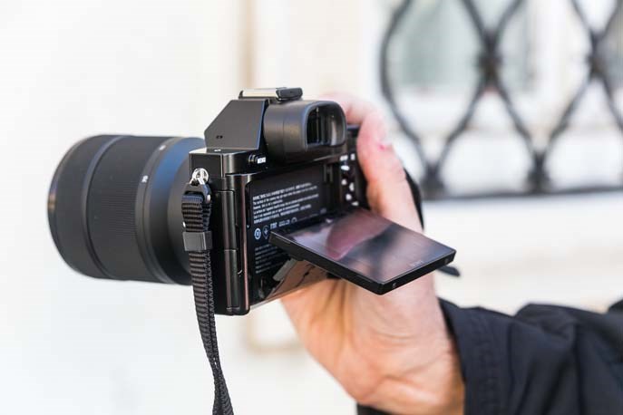 sony_a7_full-frame_07.jpg